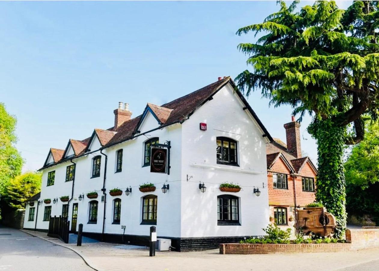 The Nest Hotel & Restaurant Petersfield Exterior photo